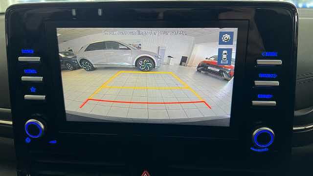 Hyundai IONIQ 1.6 GDi Hybrid SE Connect 5dr DCT BLACK