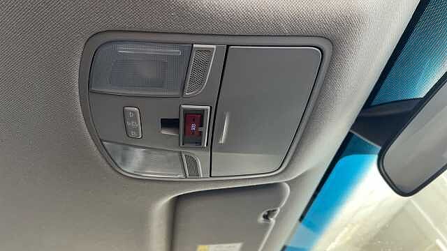 Hyundai IONIQ 1.6 GDi Hybrid SE Connect 5dr DCT BLACK