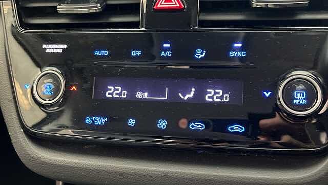 Hyundai IONIQ 1.6 GDi Hybrid SE Connect 5dr DCT BLACK