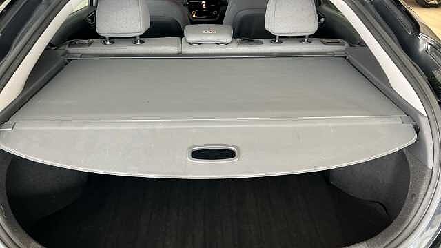 Hyundai IONIQ 1.6 GDi Hybrid SE Connect 5dr DCT BLACK