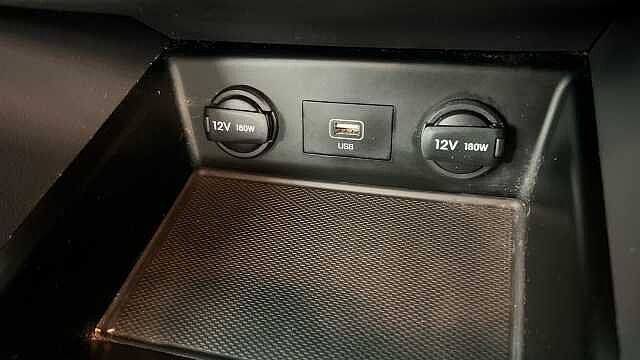 Hyundai IONIQ 1.6 GDi Hybrid SE Connect 5dr DCT BLACK