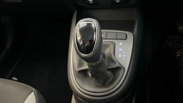 Hyundai i10 1.0 [63] Advance 5dr Auto [Nav]