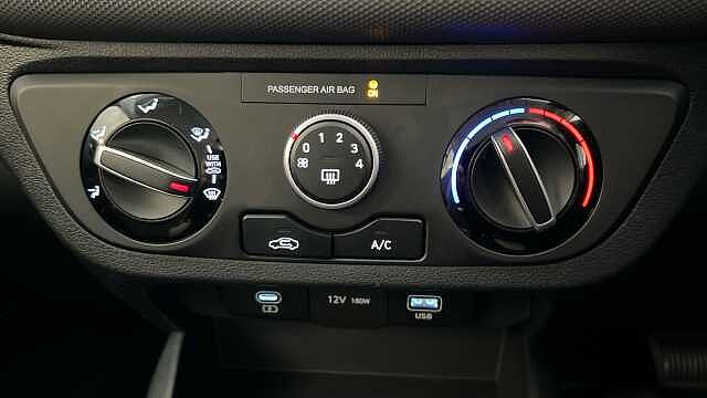Hyundai i10 1.0 [63] Advance 5dr Auto [Nav]