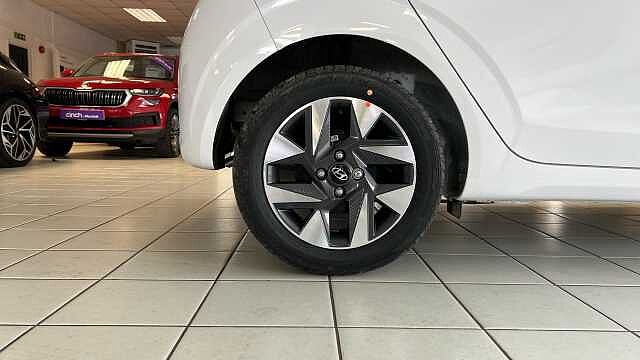 Hyundai i10 1.0 [63] Advance 5dr [Nav]