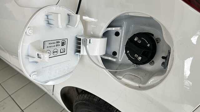 Hyundai i10 1.0 [63] Advance 5dr [Nav]