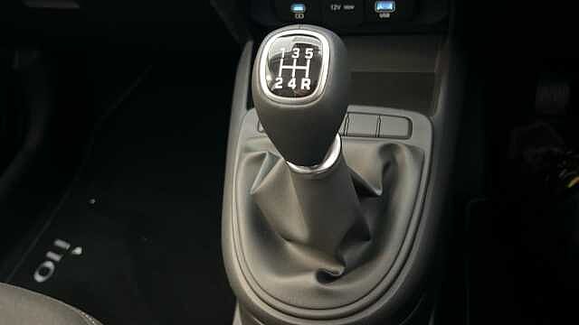 Hyundai i10 1.0 [63] Advance 5dr [Nav]