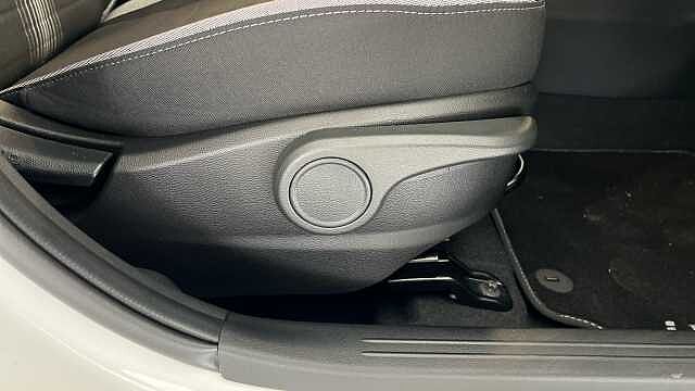 Hyundai i10 1.0 [63] Advance 5dr [Nav]