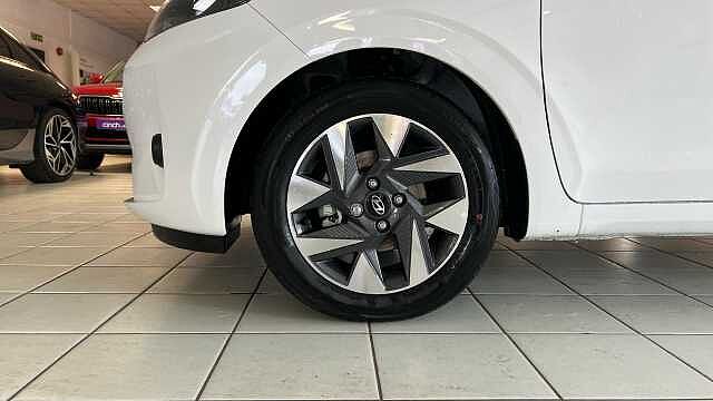 Hyundai i10 1.0 [63] Advance 5dr [Nav]