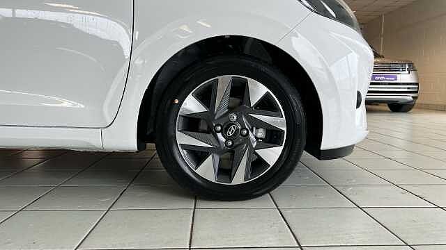 Hyundai i10 1.0 [63] Advance 5dr [Nav]