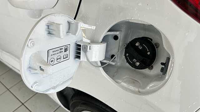 Hyundai i10 1.0 [63] Advance 5dr [Nav]