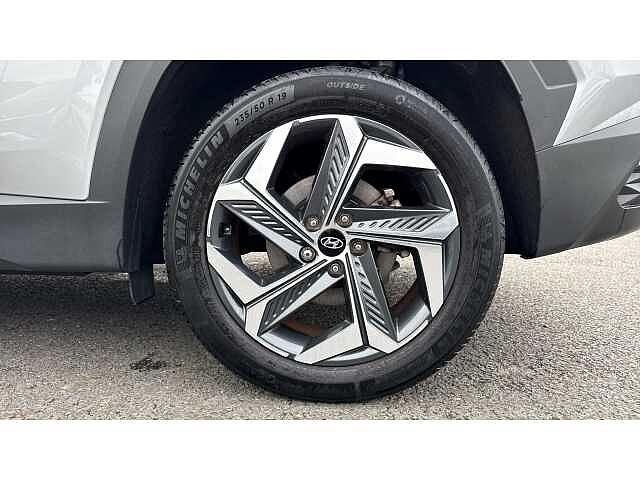 Hyundai TUCSON 1.6 TGDi Hybrid 230 Ultimate 5dr 2WD Auto Silver