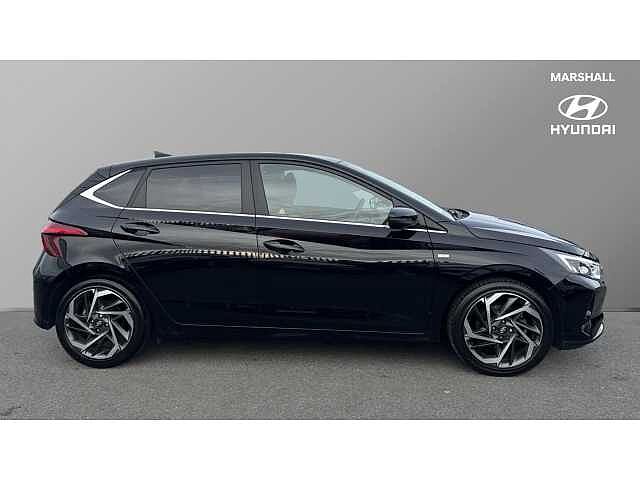 Hyundai I20 I20 1.0T GDi 48V MHD Premium 5dr DCT BLACK