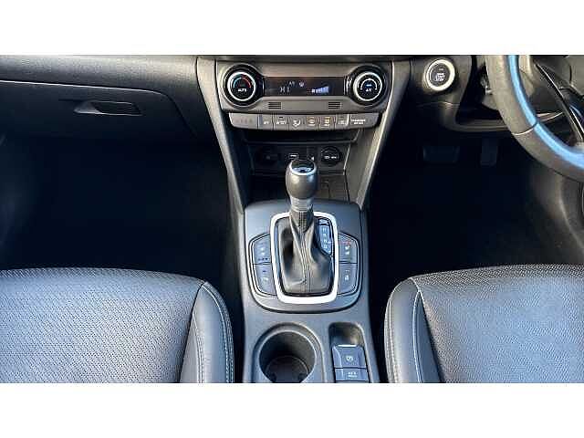 Hyundai KONA KONA 1.6 GDi Hybrid Premium SE 5dr DCT Red