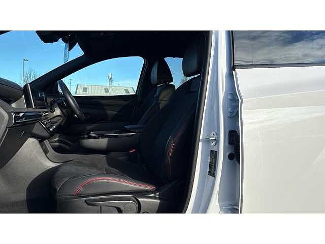 Hyundai TUCSON TUCSON 1.6T Hybrid N Line 5dr Auto White