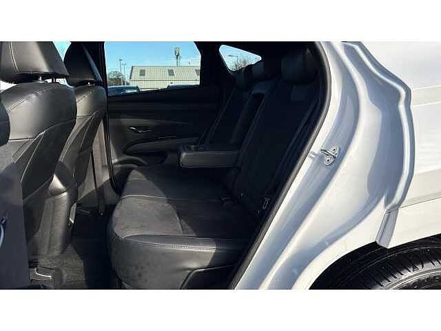 Hyundai TUCSON TUCSON 1.6T Hybrid N Line 5dr Auto White