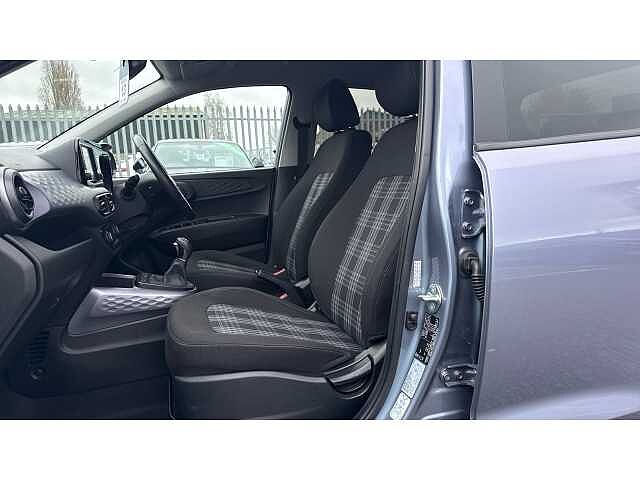 Hyundai I10 I10 1.0 MPi Premium 5dr Auto Blue