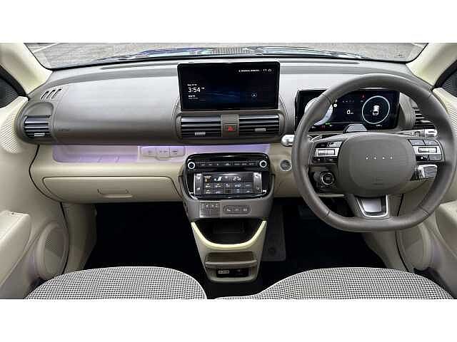 Hyundai INSTER INSTER 85kW 02 49kWh 5dr Auto Abyss Black