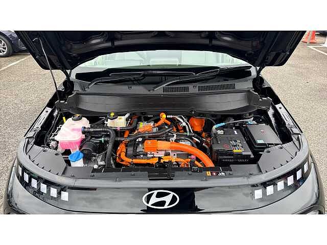 Hyundai INSTER INSTER 85kW 02 49kWh 5dr Auto Abyss Black