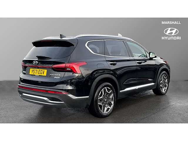 Hyundai SANTA FE SANTA FE 1.6 TGDi Plug-in Hybrid Ultimate 5dr 4WD Auto Black