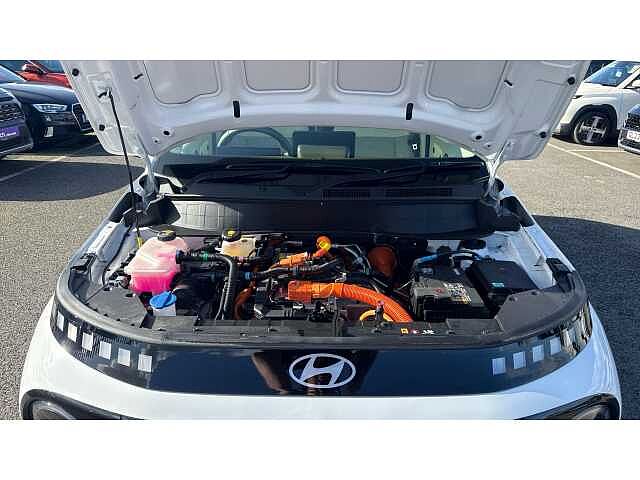 Hyundai INSTER INSTER 85kW 02 49kWh 5dr Auto Atlas White