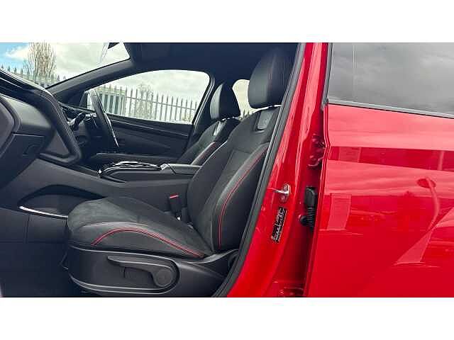Hyundai TUCSON TUCSON 1.6 TGDi Hybrid 230 N Line 5dr 2WD Auto Red