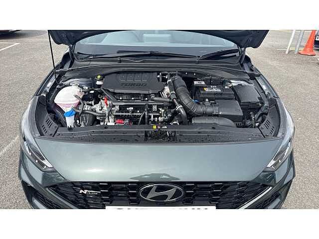 Hyundai I30 I30 1.5T GDi 48v Hybrid N Line S 5dr DCT Cypress Green