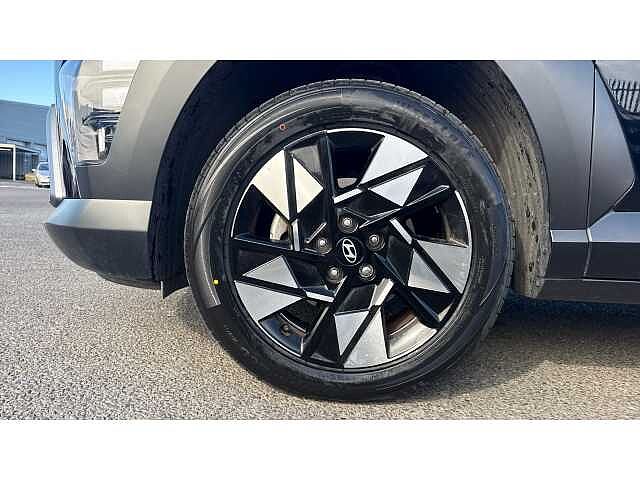 Hyundai KONA KONA 1.6 GDi Hybrid Advance 5dr DCT BLACK