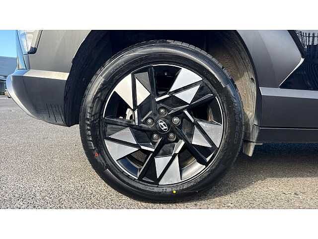 Hyundai KONA KONA 1.6 GDi Hybrid Advance 5dr DCT BLACK