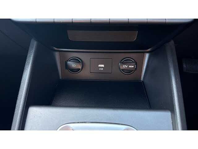 Hyundai KONA KONA 1.6 GDi Hybrid SE Connect 5dr DCT Blue