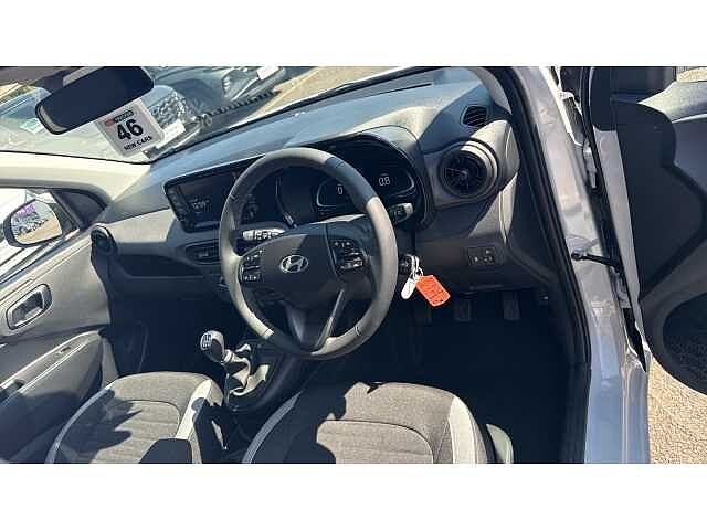 Hyundai i10 i10 5Dr HAT 1.0 MPi 67ps Advance Plus Pack