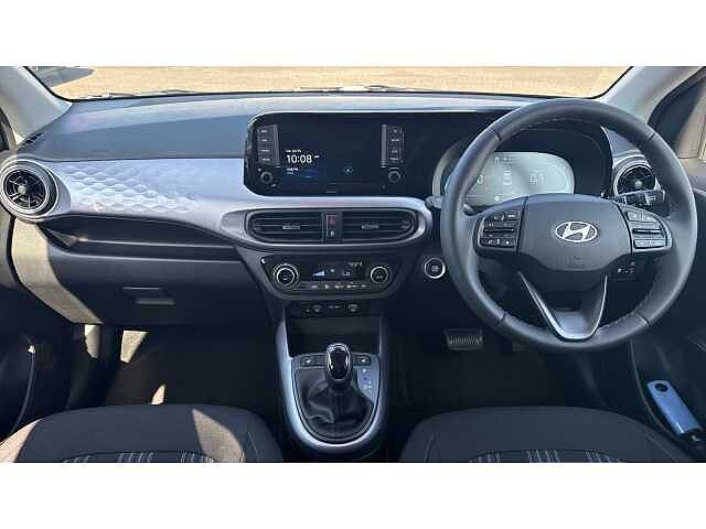 Hyundai i10 i10 5Dr HAT 1.2 MPi 79ps Premium NAV AU
