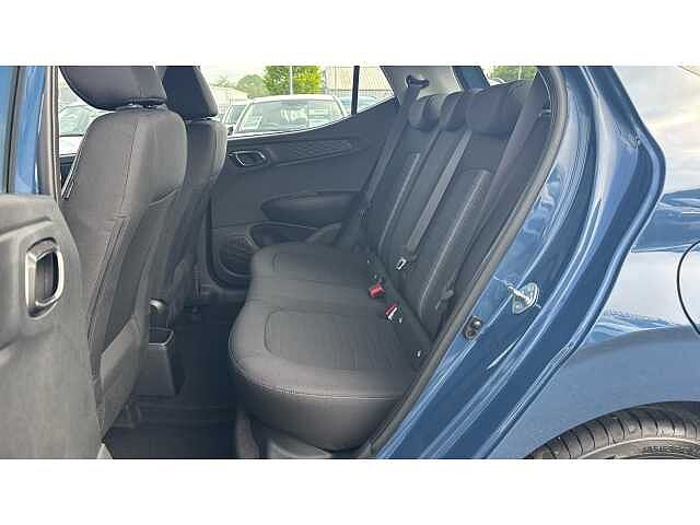 Hyundai i10 i10 5Dr HAT 1.0 MPi 67ps Advance AU