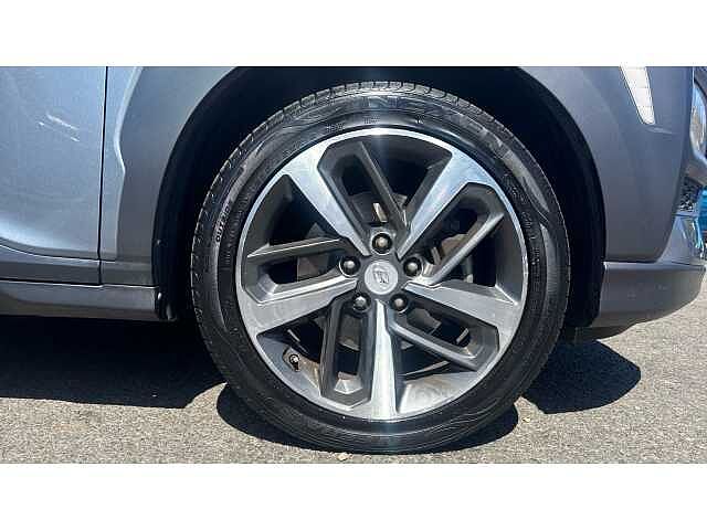 Hyundai KONA KONA 1.6T GDi Blue Drive Premium GT 5dr 4WD DCT SILVER