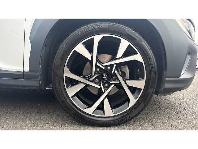 Hyundai KONA KONA 1.0 TGDi 48V MHEV Premium 5dr WHITE