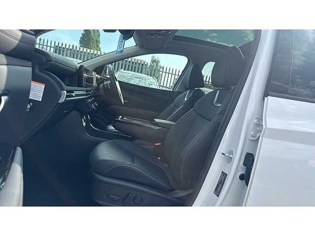 Hyundai TUCSON TUCSON 1.6T Hybrid Ultimate 5dr Auto White