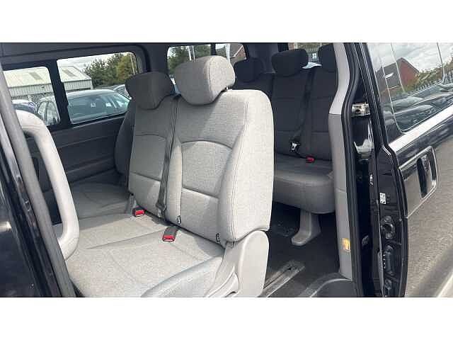 Hyundai i800 I800 2.5 CRDi SE 5dr