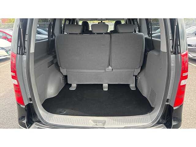 Hyundai i800 I800 2.5 CRDi SE 5dr