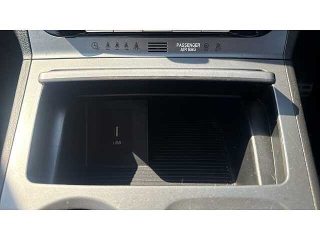 Hyundai Kona KONA 100kW SE Connect 39kWh 5dr Auto
