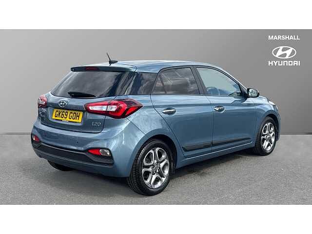 Hyundai i20 I20 5Dr HAT 1.2 84PS Premium SE NAV