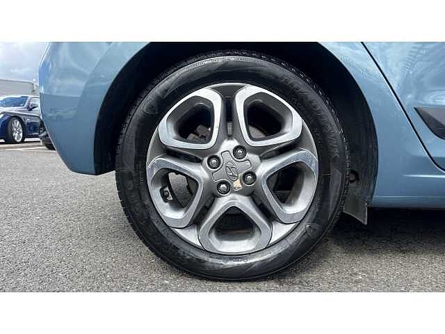 Hyundai i20 I20 5Dr HAT 1.2 84PS Premium SE NAV