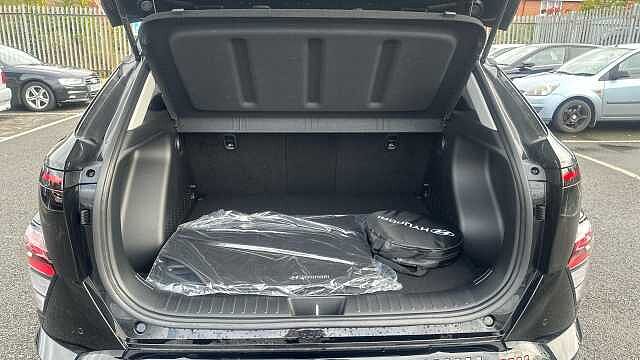 Hyundai Kona 5Dr HAT 65kWh Advance C/Pk AU