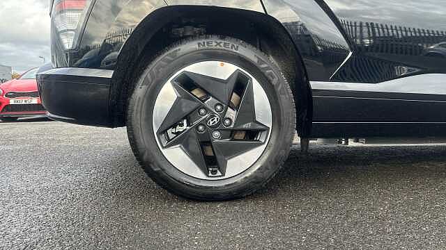 Hyundai Kona 5Dr HAT 65kWh Advance C/Pk AU