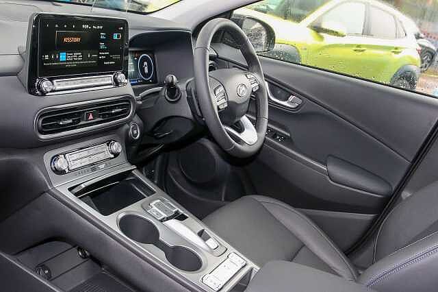 Hyundai KONA Electric SUV E 204ps Ultimate64kWh 10.5kW OBC Black
