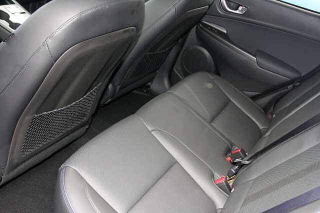 Hyundai KONA Electric SUV E 204ps Ultimate64kWh 10.5kW OBC Black