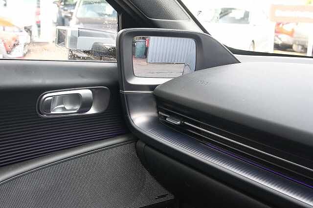 Hyundai IONIQ 6 E (228ps) Ultimate 77kWh (Single Motor) RW