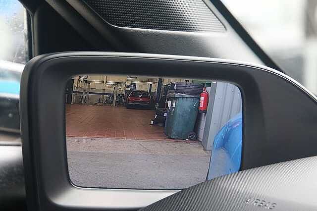 Hyundai IONIQ 6 E (325ps) Ultimate 77kWh (Dual Motor) AWD