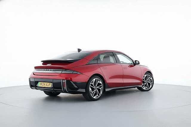 Hyundai IONIQ 6 E (325ps) Ultimate 77kWh (Dual Motor) AWD