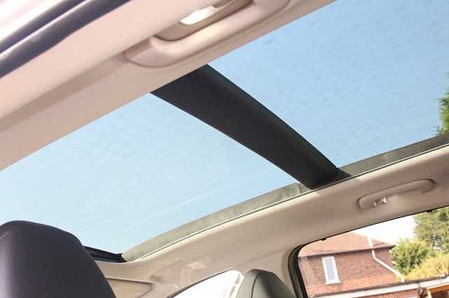 Hyundai TUCSON 1.6T Hybrid Ultimate 5dr Auto