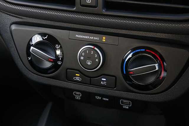 Hyundai I10 1.2 [79] Advance 5dr [Nav]