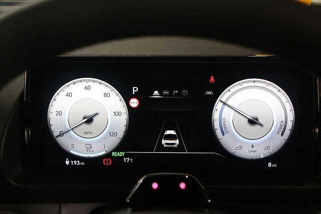 Hyundai Inster 49kWh Auto 02 Long Range